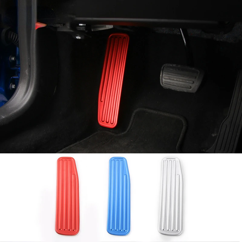 

BAWA Aluminum Left Foot Rest Anti-Slip Pedal Decoration Cover Trim Interior Stickers For Chevrolet Camaro 2017 Up Car Styling