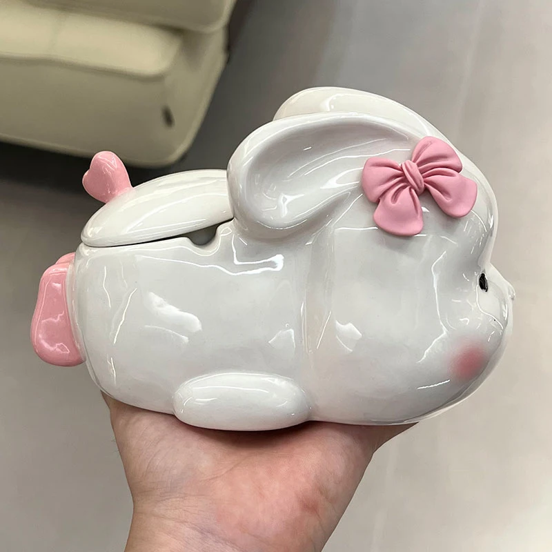 

Ceramic Ashtray with Lid Cute Rabbit Home Decoration Desktop Ornaments Household Living Room with Lid Office Cigarette Ashtray