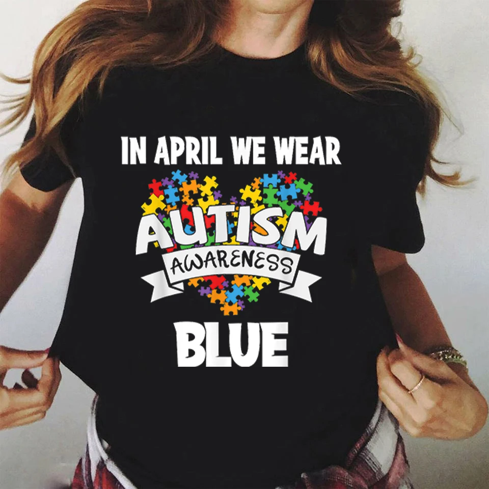 

Женская футболка с принтом в виде букв, с коротким рукавом