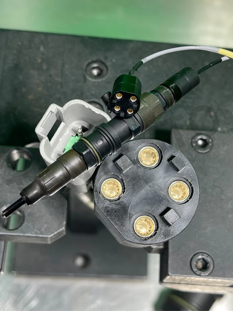 Для Mercedes-Benz Bosch 4-полюсный 4-контактный инжектор Соленоидный клапан