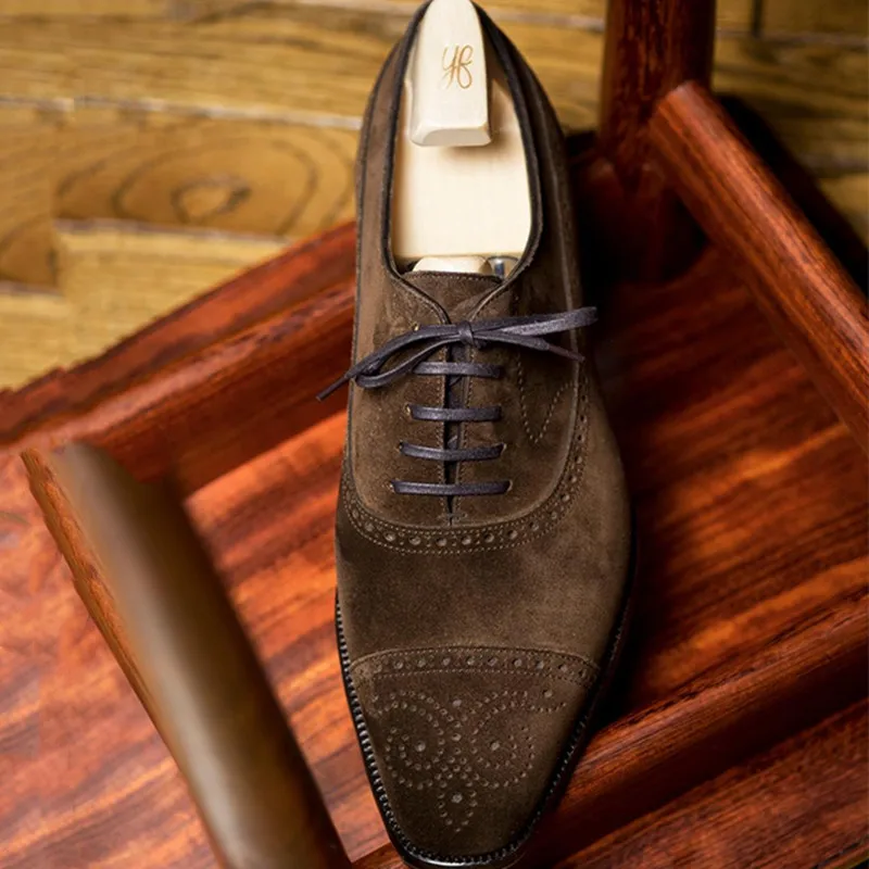 

New In Brown Men Brogue Shoes Flock Lace-up Breathable Casual Shoes for Men with Free Shipping Zapatos De Hombre Men Shoes