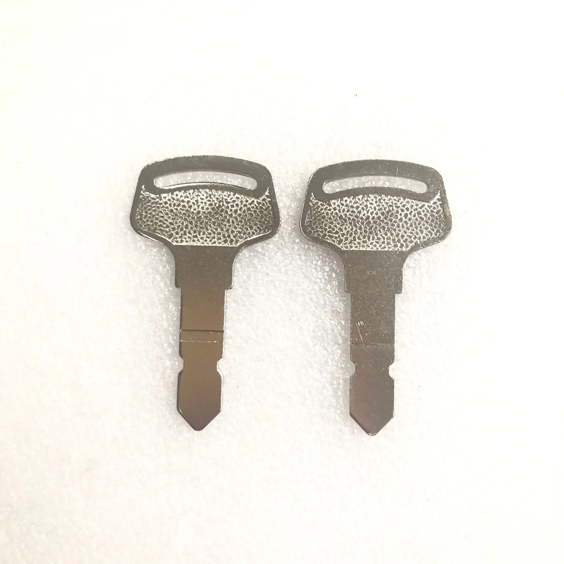 2 шт. 63700 клавиши для Kubota серии B, трактора, нового голландского чехла, стартовый переключатель