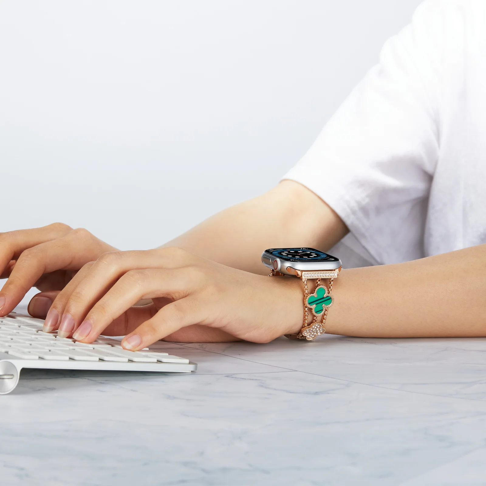 Metal Strap For Apple watch UItra 8 7 41mm 45mm 49mm 6 5 4 SE 44mm 40mm Women Diamond stainless steel wristband iWatch 42mm 38mm