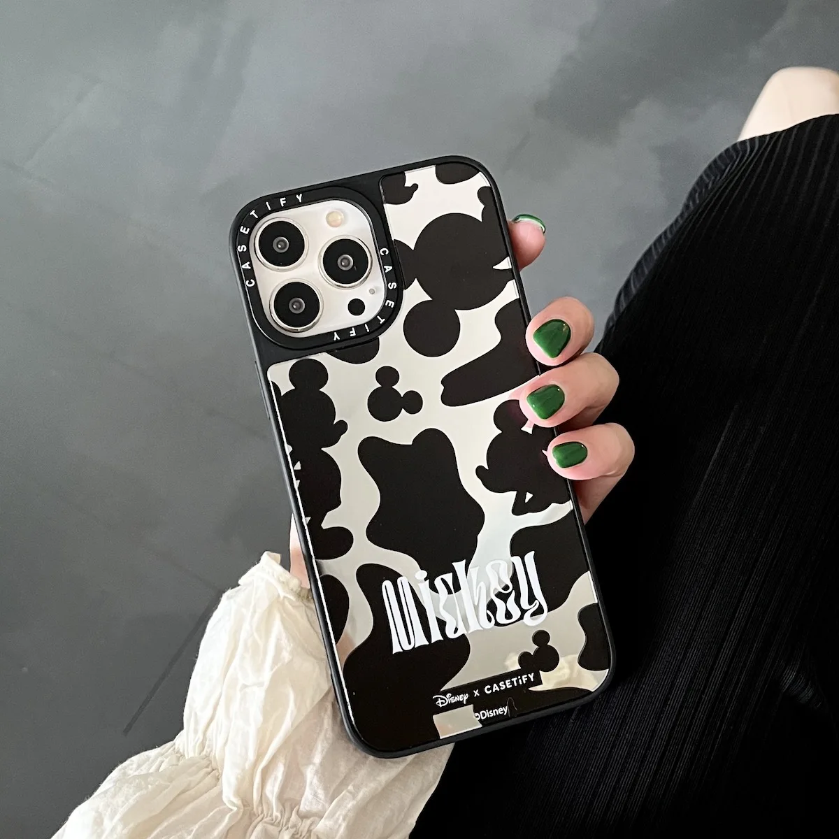 

Disney Mickey Luxurious Cartoon Mirror Phone Cases For iPhone 13 12 11 Pro Max XR XS MAX X 7/8Plus Couple Anti-drop Soft Cover