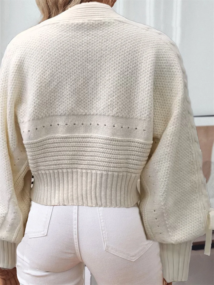 Женский осенне-зимний свитер кардиган однотонный трикотаж с открытым передом и