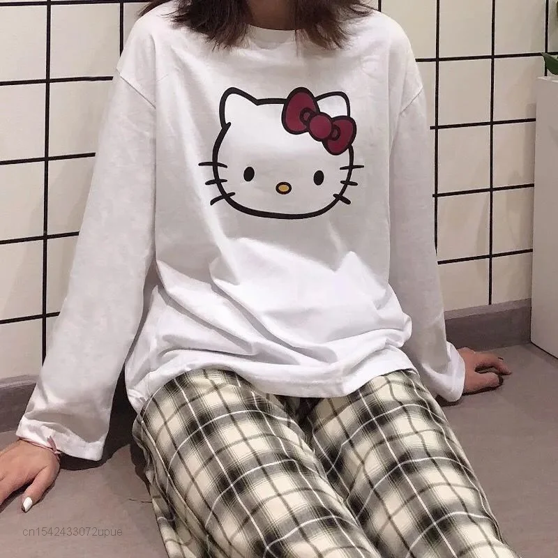 

Белая женская футболка с длинным рукавом Hello Kitty, японская женская футболка Sanrio Y2K Kawaii, милая свободная футболка, топ для студентов, женская о...
