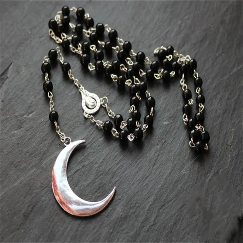 Длинное готическое ожерелье с полумесяцем языческая черная фотография