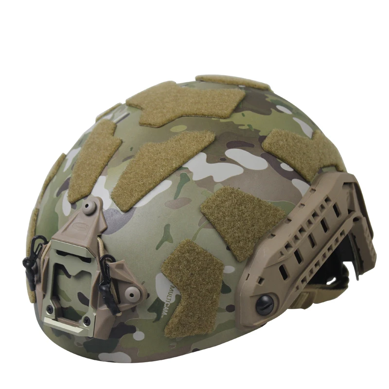 

Outdoor Tactical Camouflage MC Helmet SF Carbon Fiber Field Mountaineering Helmet