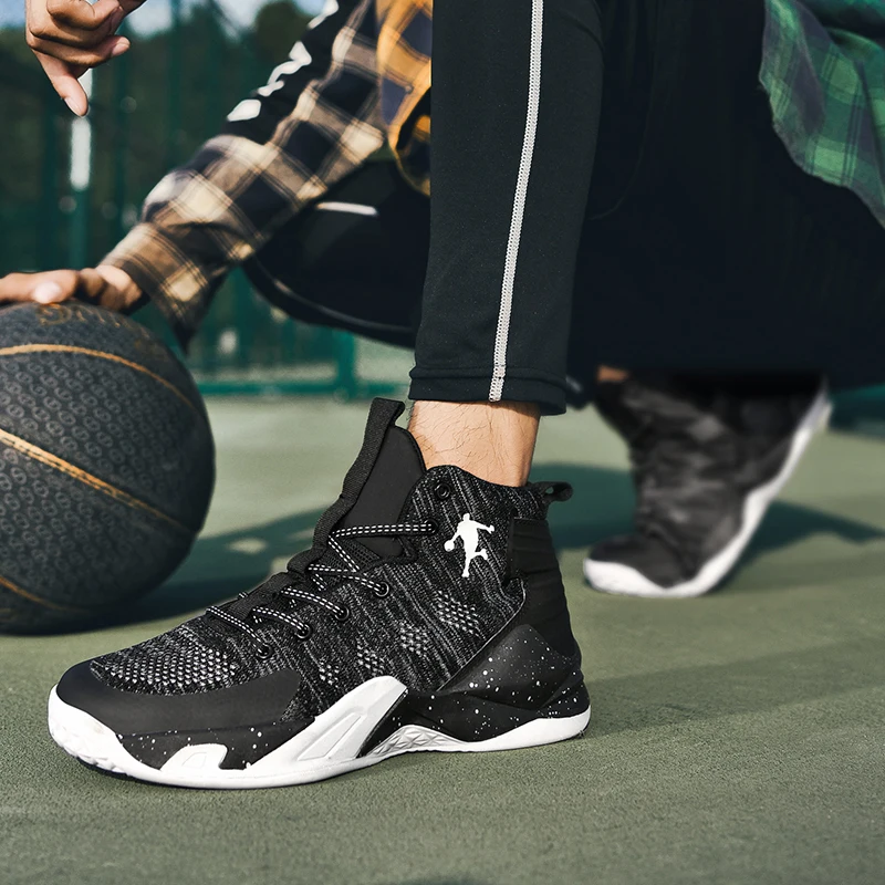 New Autumn Spring Unisex Red Basketball Shoes Men High top Sports Boy Athletic Gym Shoes Women Comfortable Breathable Sneakers