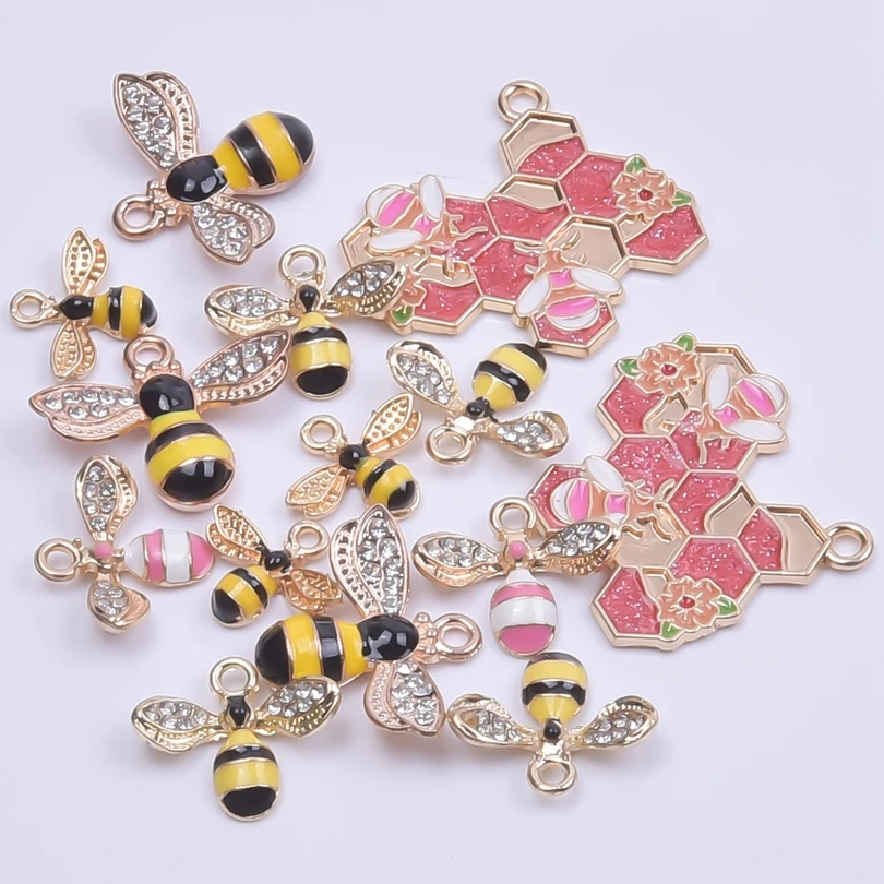

20Pcs/Lot Enamel Insect Animal Bee Charms Cute Honeycomb Abeille Pendant For Diy Women Earrings Necklaces Jewelry Making Bulk