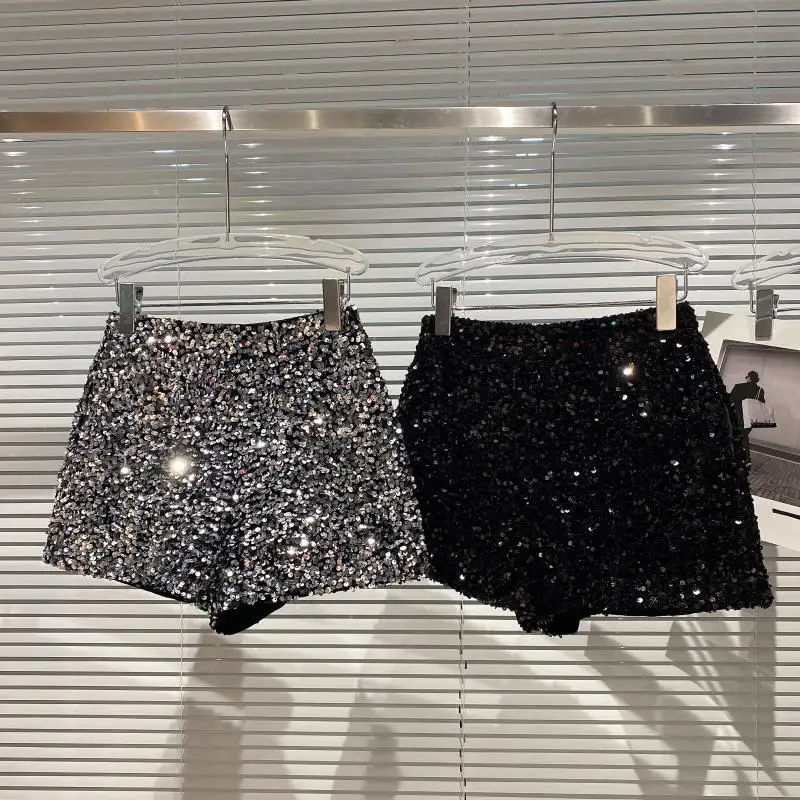 New Autumn Black Velvet Shorts Women Sequined Shiny Versatile Short Pants Clubwear Shorts Hot Pants High Street