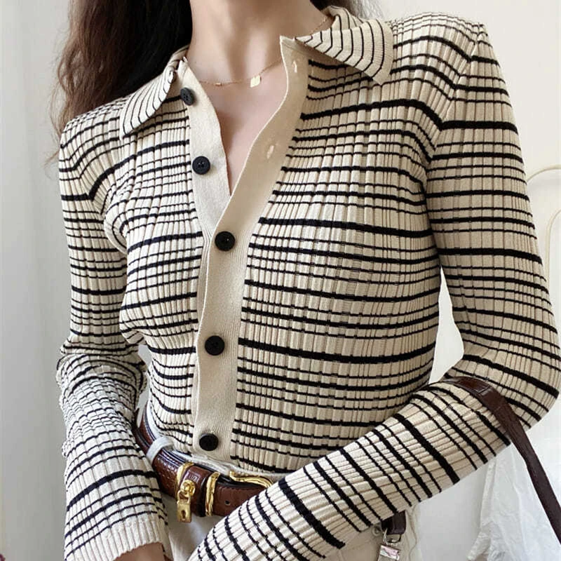 

2022 Korean Fashion Striped POLO Shirt Spring Sexy V-neck Slim Long Sleeve Women Knitted Crop Tops Buttons Up Cardigan Hip Hop