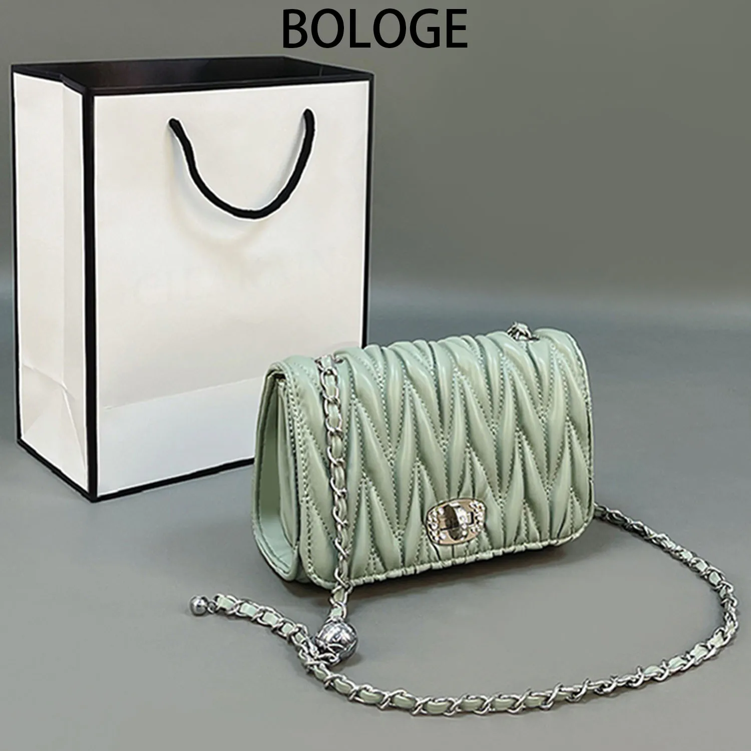 

White bag 2022 new summer fashion women's bag design sense rhinestone chain small bag MIU Miu bag
