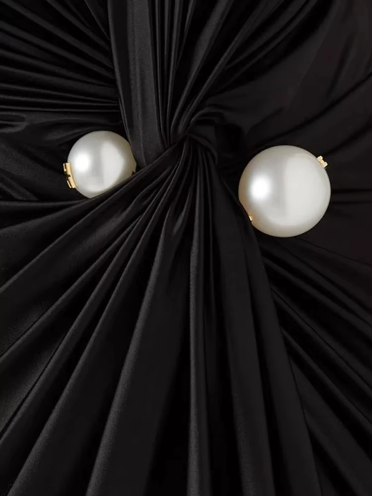 Женское плиссированное платье макси с длинным рукавом и глубоким v-образным