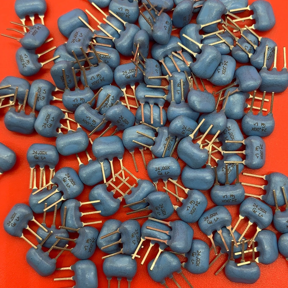 

100pcs/ original Murata ceramic crystal filter CST24.00MXW 24.00MHZ 24.00 in-line 3-pin spot