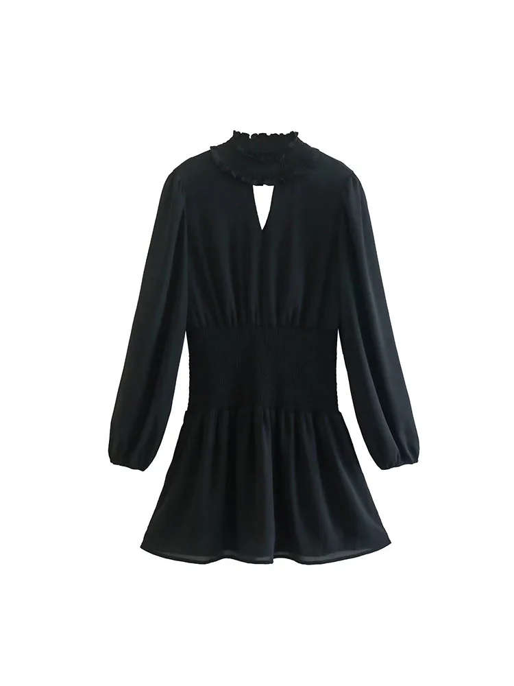 

2022 fall women's new fashion standing collar chest hollow elastic waist slim fit and black long-sleeved dress