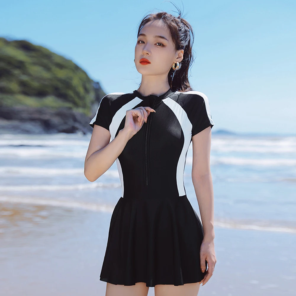 New Ladies Fashion One Piece Short Sleeve Swimming Surf Suit Front Zipper Sunscreen Quick Dry Water Sports Beach Surf Suit 2022