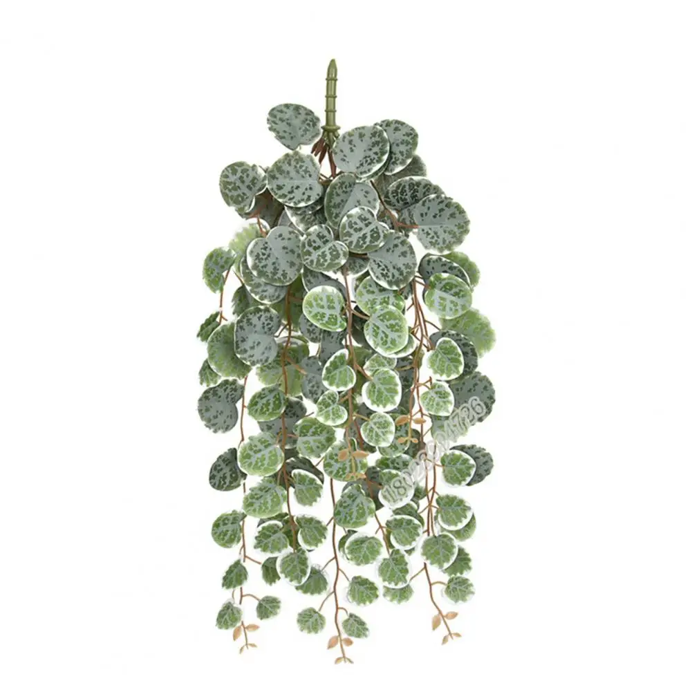 

Искусственные сердечные растения из пластика