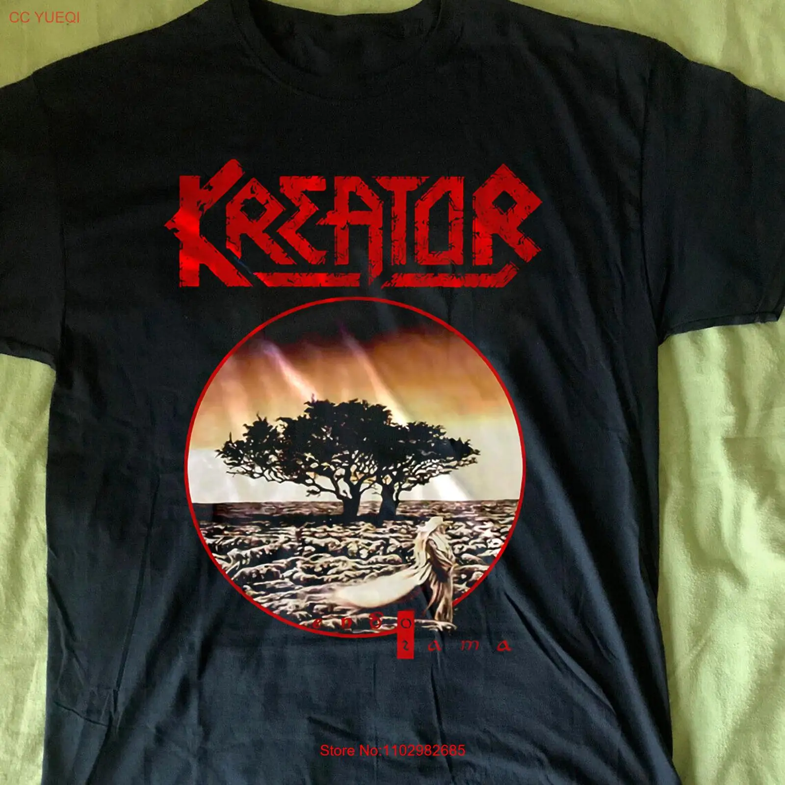 Винтажная черная унисекс футболка с ремешком Kreator AD28