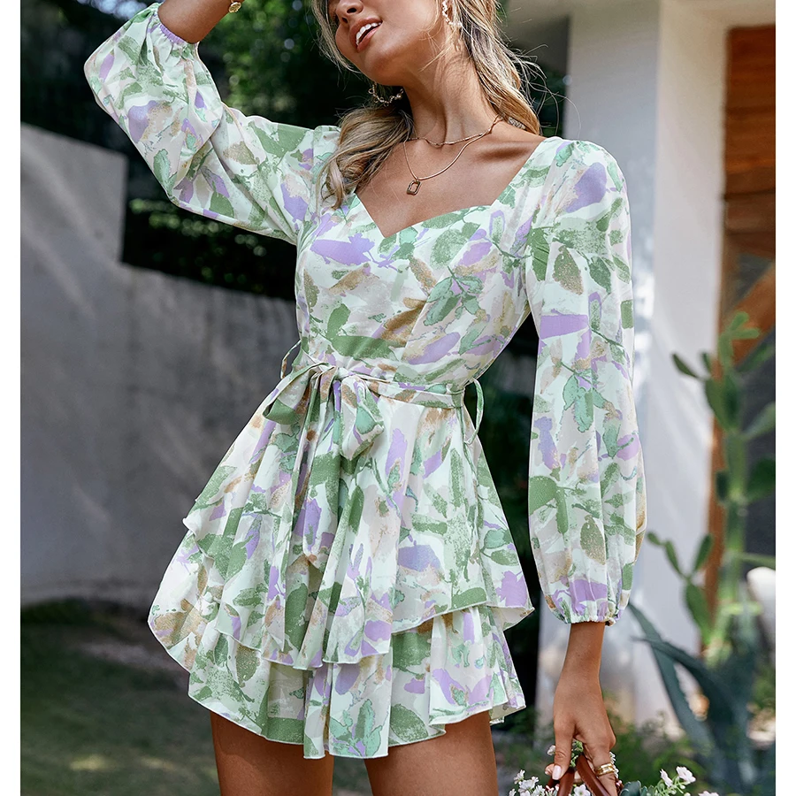 Женский комбинезон с цветочным принтом V-образным вырезом и бантом на спине |