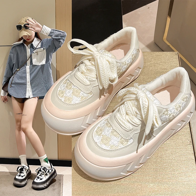 

2023 Spring New Ugly and Cute Big Head Color Matching Lace up Thick Sole Shoes Casual Women's Shoes Fashion Shoes Single Shoes