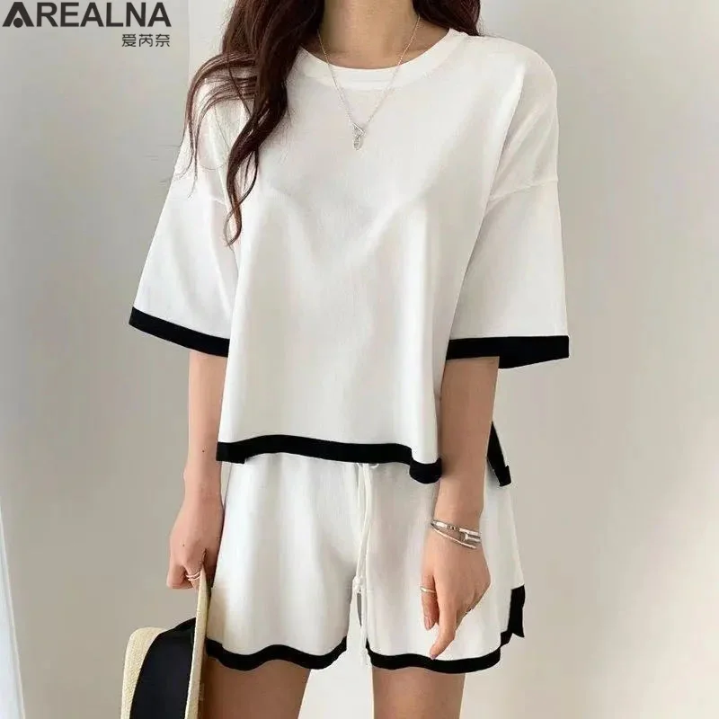 

Korean Style womens two peice sets Knitted Suit Summer short Sleeve O-neck Pullover Shirt + shorts sets Fashion tracksuit women