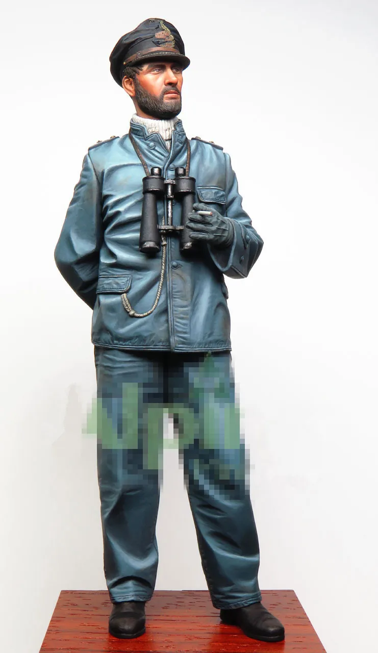 1/16 Scale Die Cast Resin Figure Model Assembly Kit Resin Soldier Model Unpainted Free Shipping