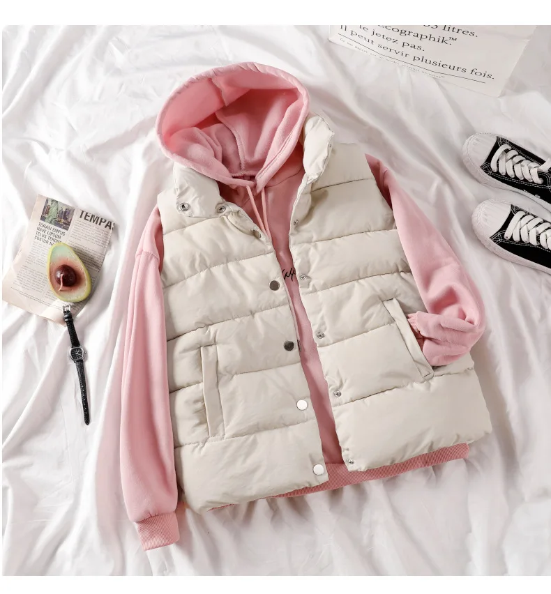 Женский модный жилет однотонный без рукавов Осень-зима 2021 на пуговицах с