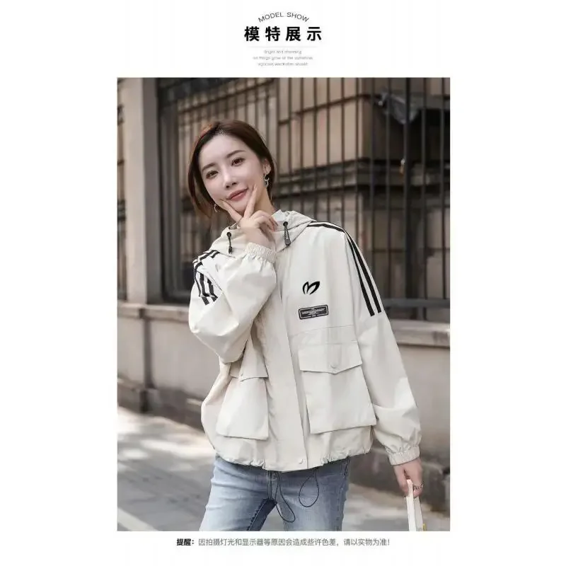

Women's Golf New Jacket 2023 Autumn/Winter Rushsuit Golf Doll Neck Windbreaker Women's Golf Hooded Casual Jacket