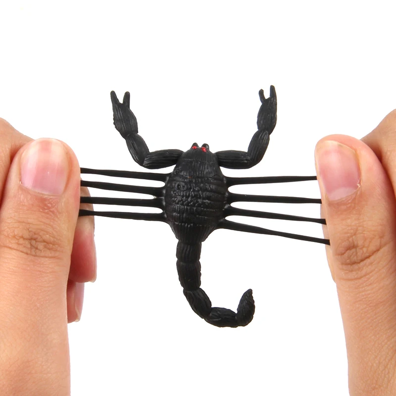 

10pcs Plastic Simulation Persecute Others Simulation Scorpion Terror Worm Toys Nausea False Scorpion Frightening Prop Toys