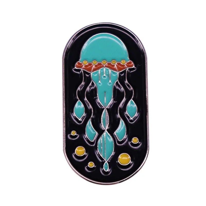 Эмалированная булавка-медуза из меди