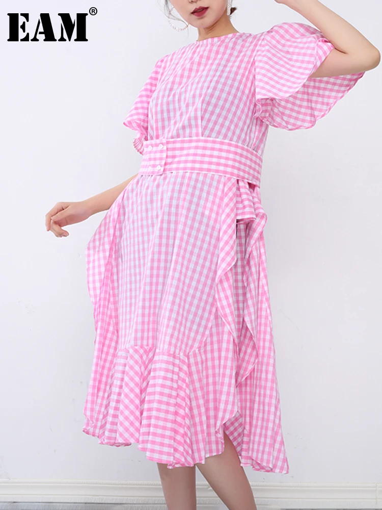 

[EAM] Women Plaid Vent Bandage Long Holiday Dress New Round Neck Short Sleeve Loose Fit Fashion Tide Spring Summer 2023 WA75811