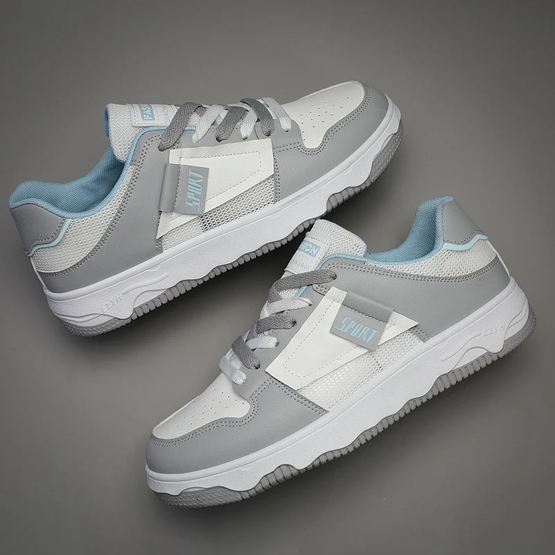 Men Platform Sneakers Casual Flat Skateboard Shoes Male Outdoor Sport Shoes Design Lace Up Vulcanized Shoes