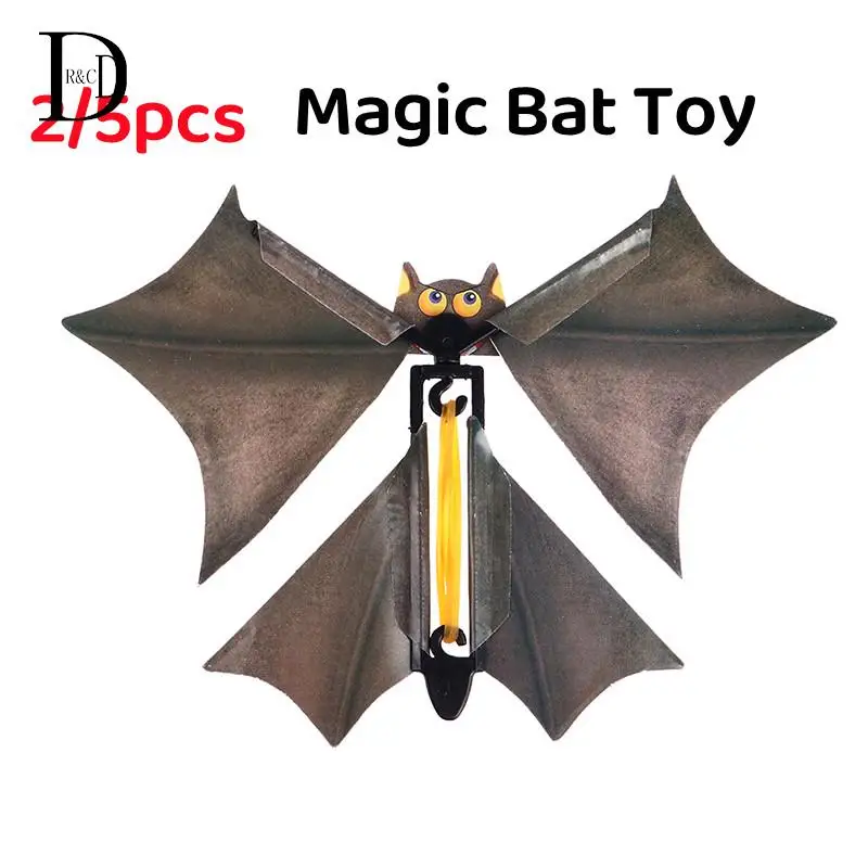 

2/5pcs Magic Bat Flying Bat Hand Transformation Fly Butterfly Magic Props Funny Surprise Prank Joke Magic Toy Prank Toys