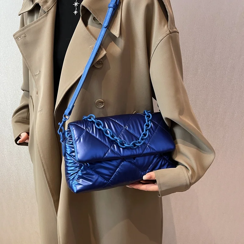 

Модная сумка на цепочке, брендовая дизайнерская мягкая женская сумка, стеганая космическая хлопковая нейлоновая сумка на плечо, 2022, зимняя роскошная сумка-мессенджер
