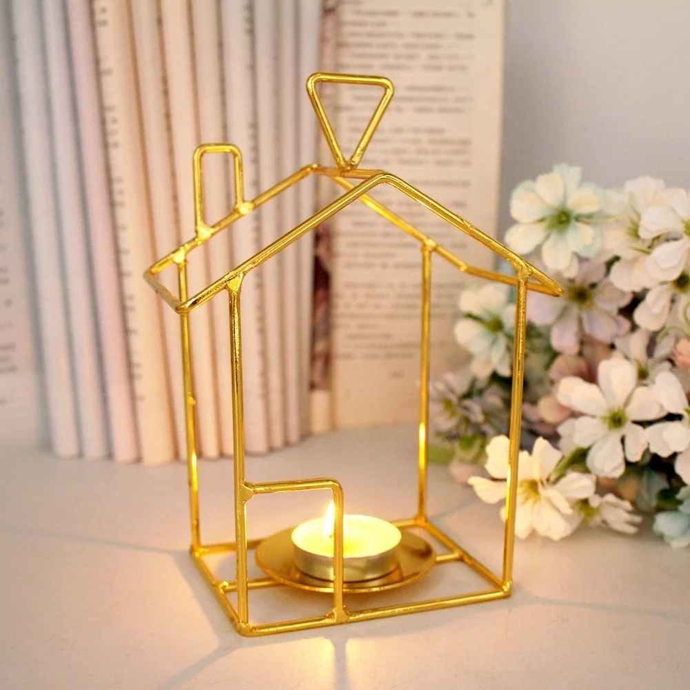 

Iron Bird Nordic House Candlestick Decoration Gold Plated Iron Wire Candlestick Two-piece Set European Decoration wedding
