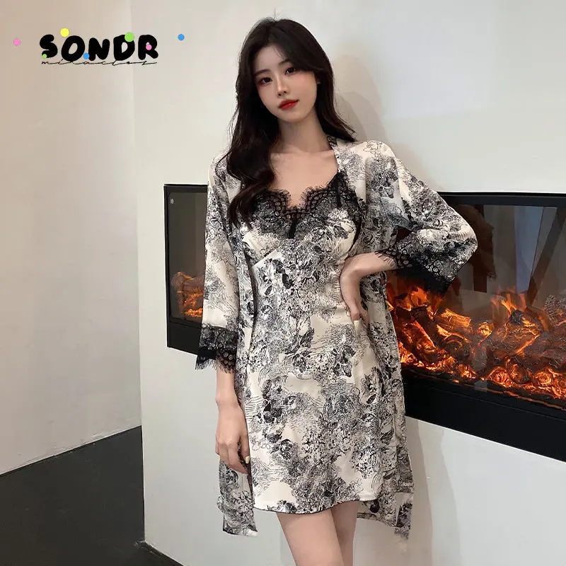 

Sling Pajamas Women's Sexy Summer Thin Ice Ribbon Chest Pad Chinese Style Three-piece Nightdress 2022 New Women's Pajamas Set