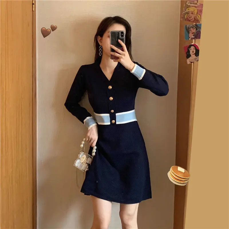 Office Lady Button Bodycon V-Neck Long Sleeve Knitted Dress Women Elegant Korean Fashion Fall Winter 2023 Solid Robe Femme M881
