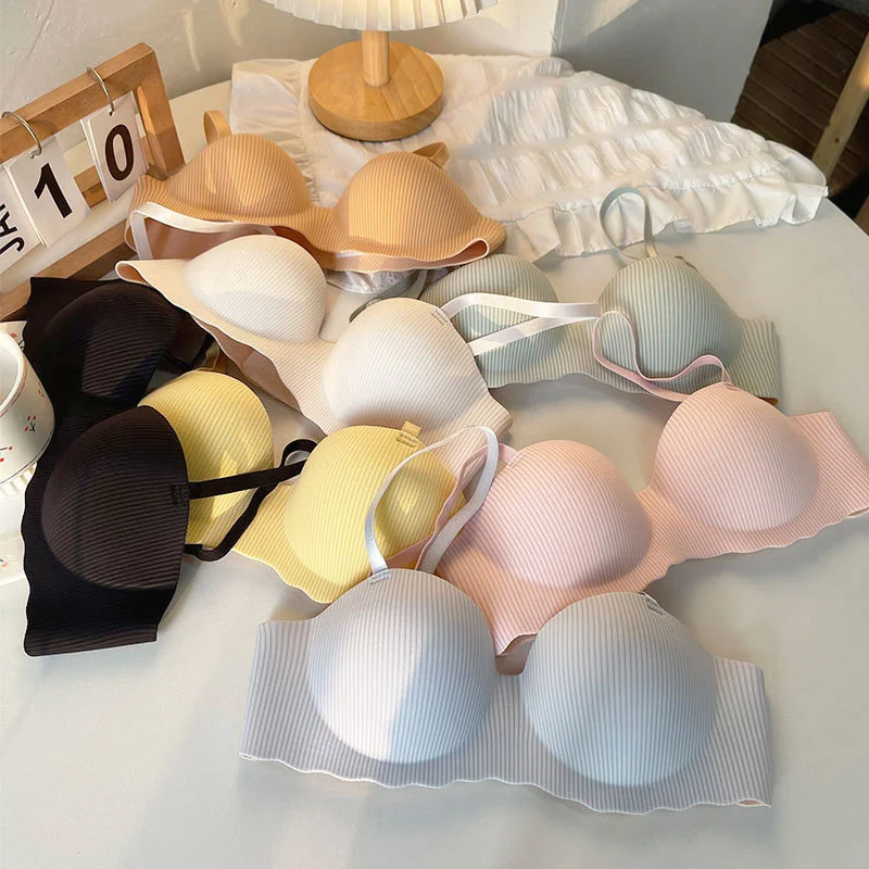 Бесшовный бюстгальтер |