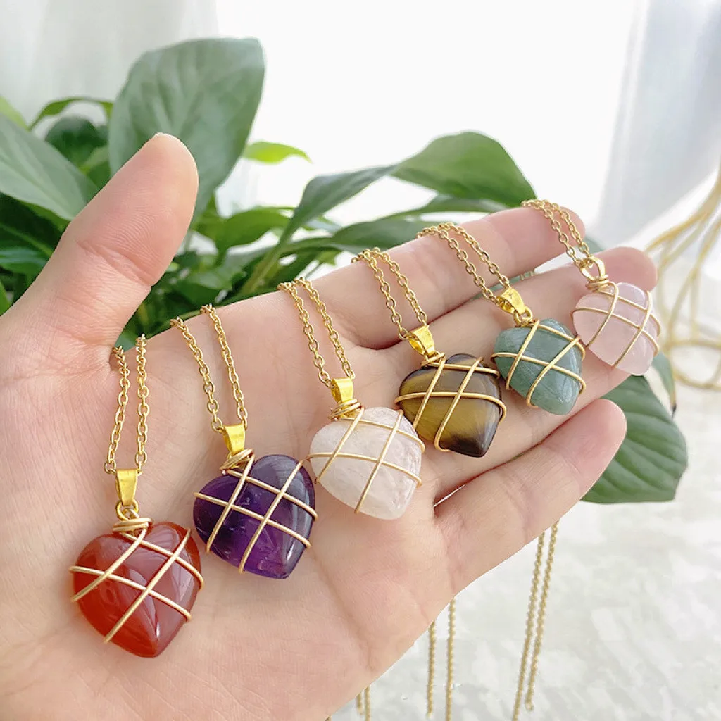 

Natural Stone Love Heart Pendant Necklace for Women Men Handmade Metal Wire Wrapping Crystal DIY Necklace Wholesale