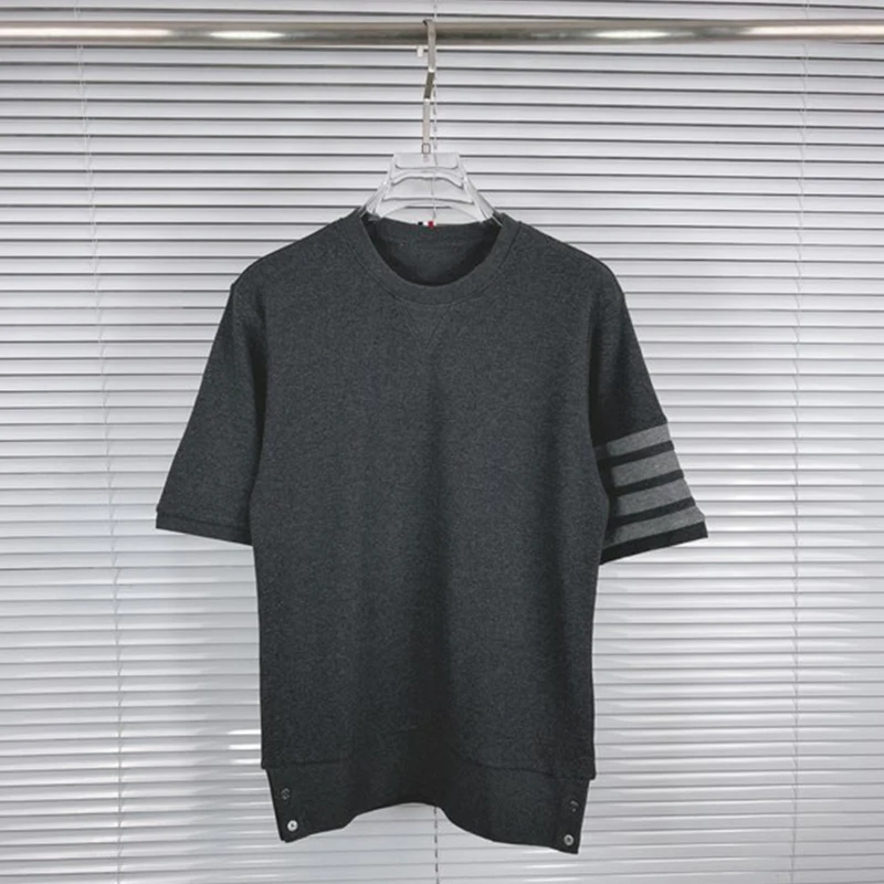 

TB T-shirts Fashion Design Classic Waffle Four Bar Striped T-shirt Summer Short Sleeve High Quality Leisure Men Causal T Shirts