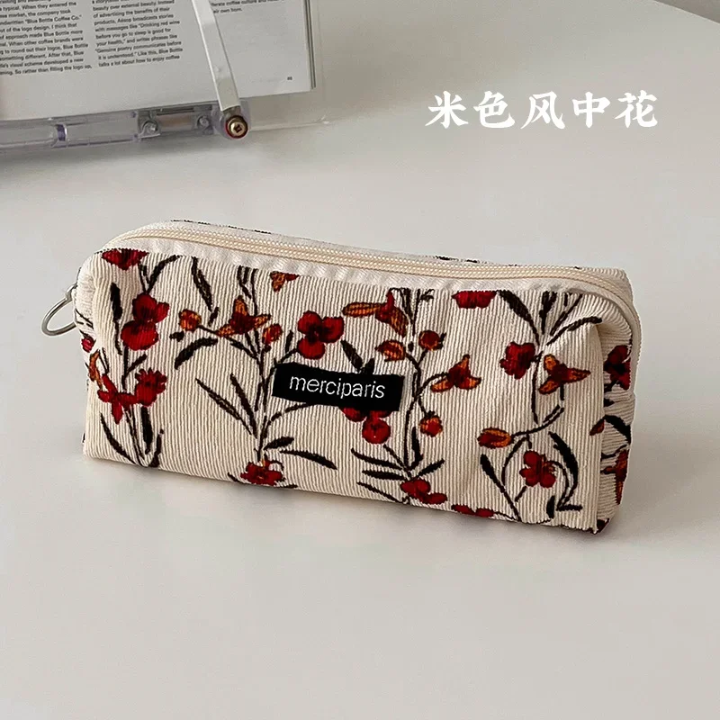 Пенал Pelsone кавайный с цветочным принтом