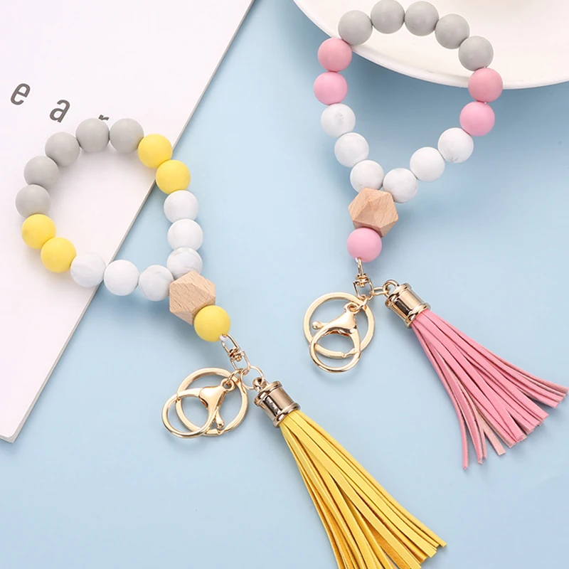

Hot Style Tassel Ladies Keychain Fashion Silicone Keychain