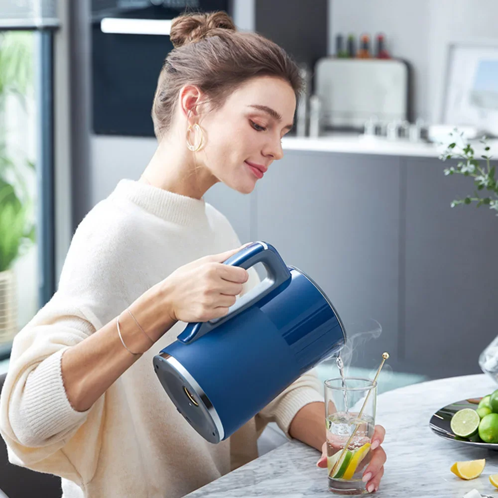 Фото Электрический чайник Morphy Richards 1.5 л, бытовой, с термоизоляцией, регулировкой температуры, из нержавеющей стали №2
