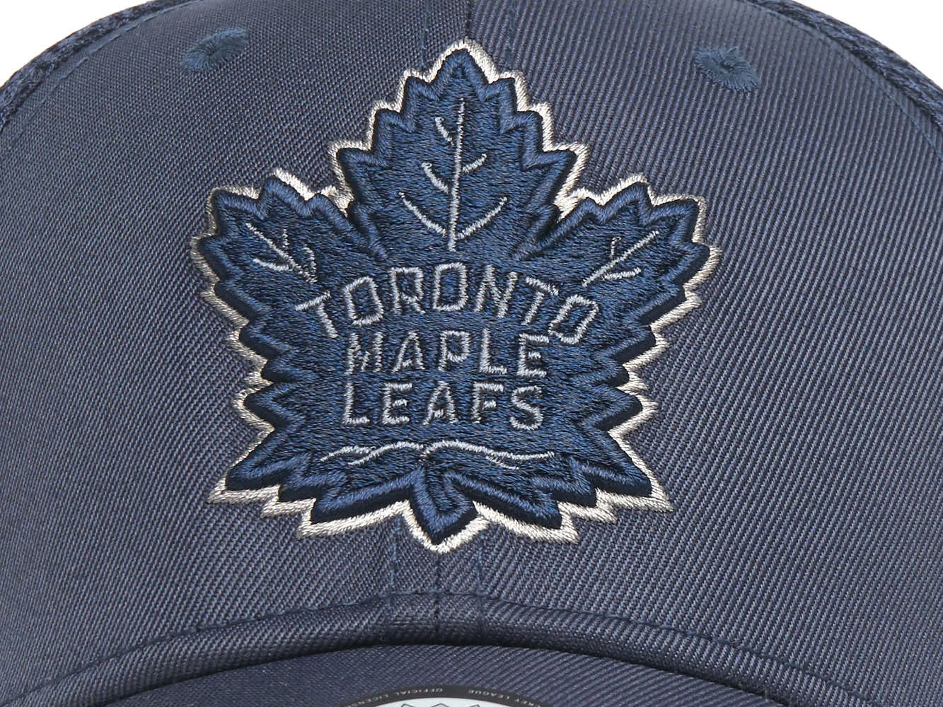 Бейсболка NHL Toronto Maple Leafs (размер XL/XXL) | Спорт и развлечения