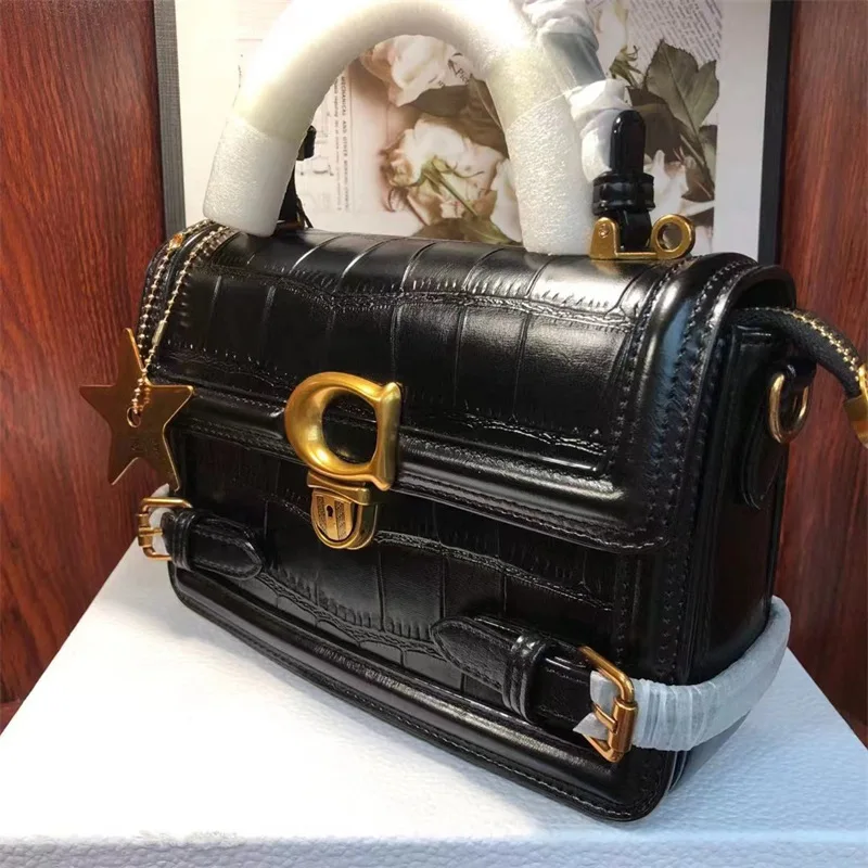 Famous Designer Genuine Leather Small Square Bag Women Shopping Metal Handbag 2023 New Fashion Single Shoulder Messenger Bags
