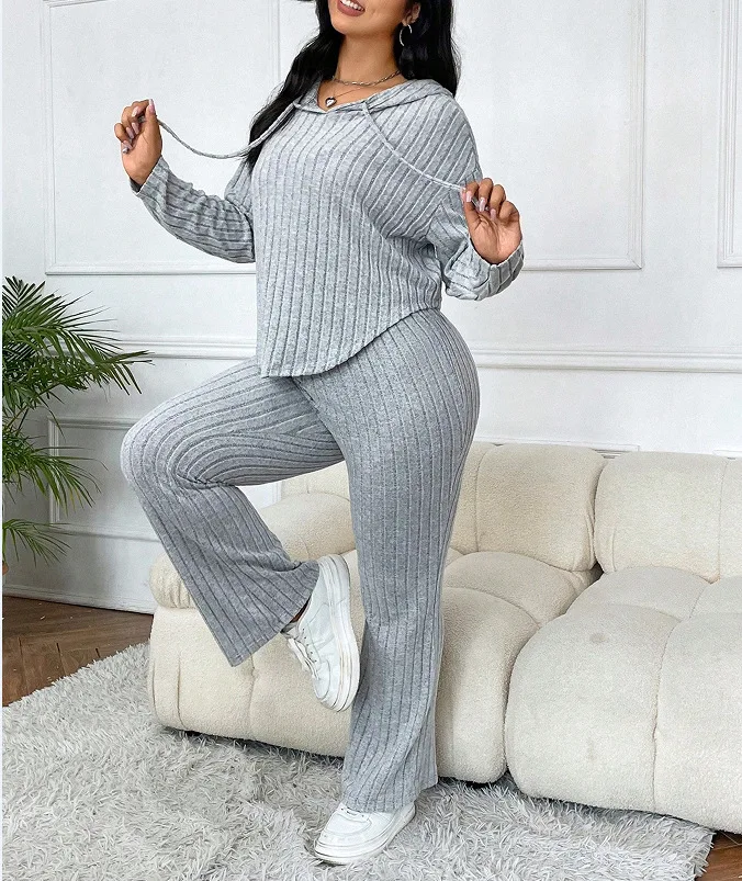 

Комплект Спортивный женский из двух предметов, Однотонная рубашка с капюшоном, пуловер с длинным рукавом, Свободные повседневные брюки в полоску с широкими штанинами и эластичным поясом