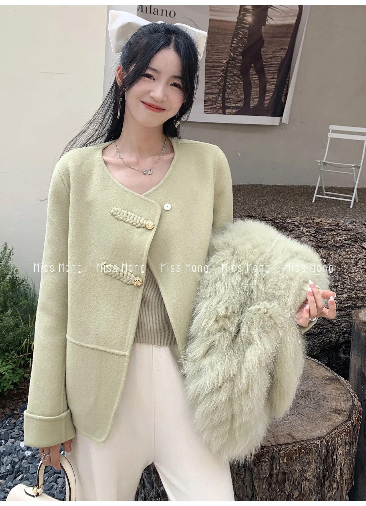

2023Real fur, Autumn and Winter New Fox Fur Grass Vest Women's Short Cut Woolen Coat Double sided Two Piece Coat Set