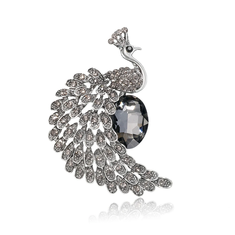 

Женская Брошь в виде животного