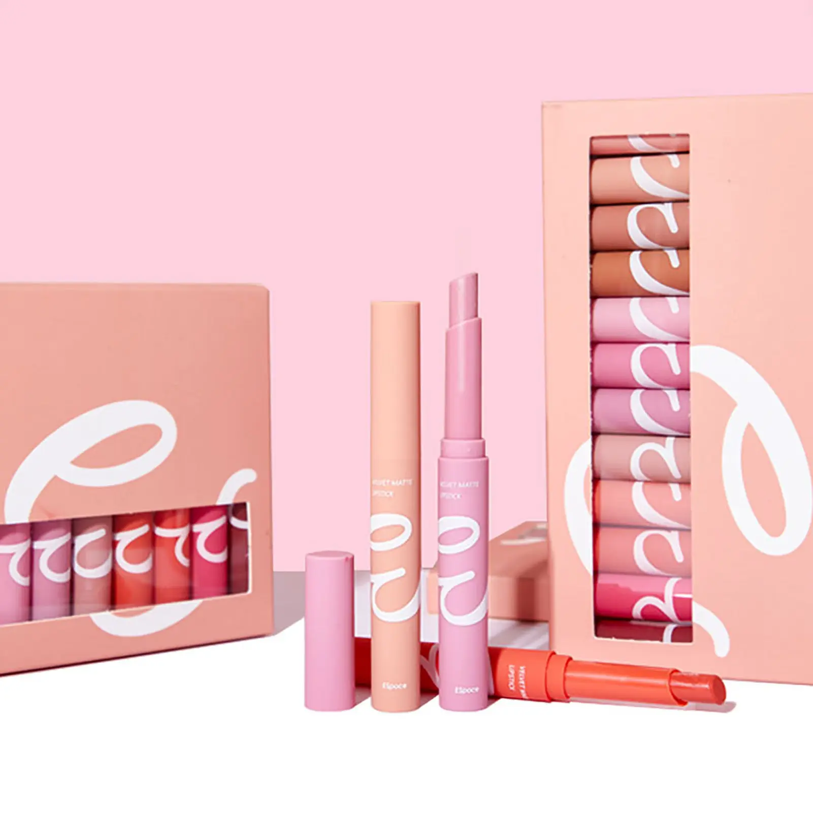 

12 Color Matte Lipstick Set Nourishing Lip Gloss Set Long-Lasting Sexy Lip Makeup Non-Stick Cup Easy to Color Smooth Lip Gloss